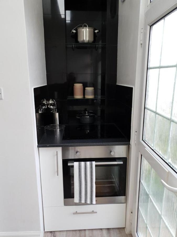 Star London Brent Street Cosy 1-Bed Hideaway Lejlighed Hendon Eksteriør billede